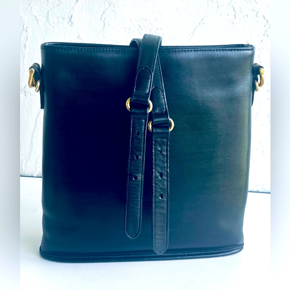VINTAGE COACH EQUESTRIAN SLIM BUCKET | 9806 | BLACK SHOULDER BAG
